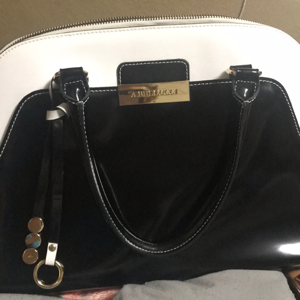 A. Bellicose purses